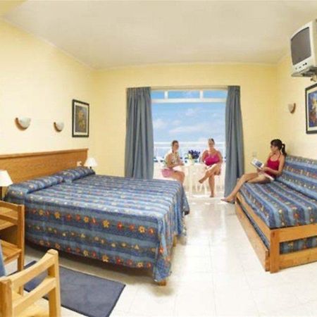 Aparthotel Catalina Sant Antoni de Portmany Zewnętrze zdjęcie