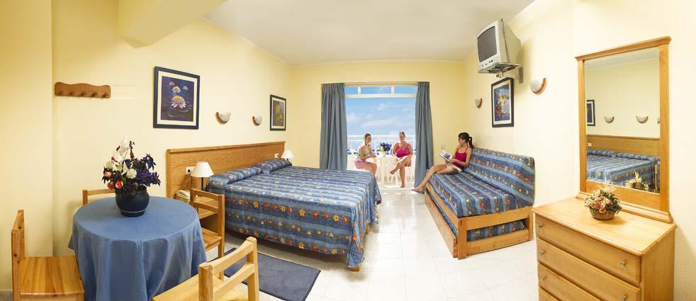 Aparthotel Catalina Sant Antoni de Portmany Pokój zdjęcie
